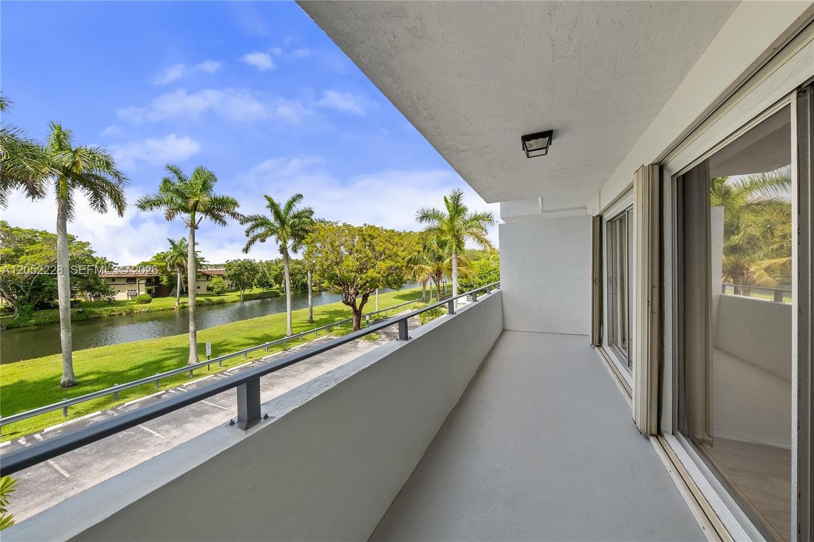 7900 CAMINO CR 303 photo 1