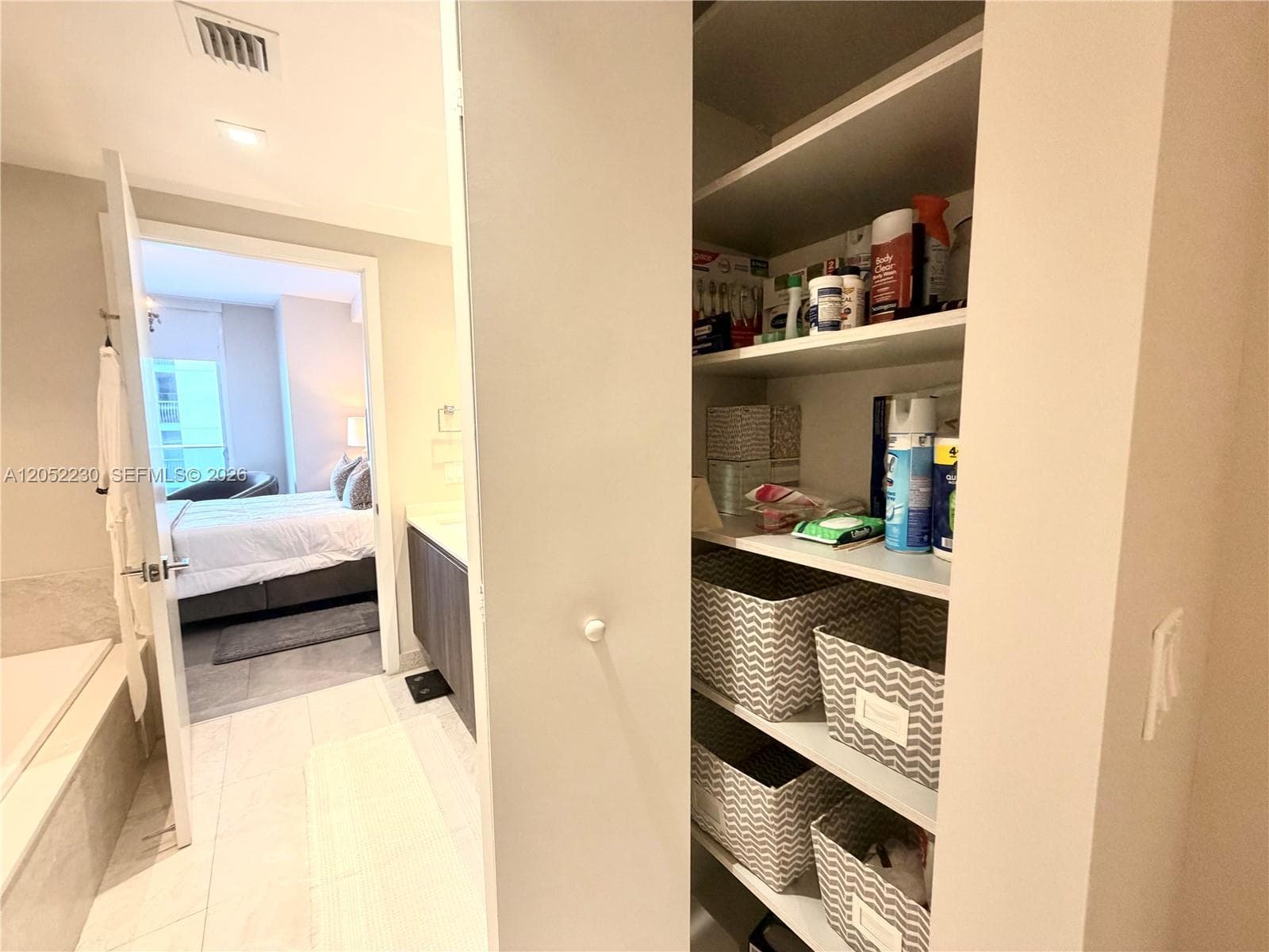 488 NE 18th St 3210 photo 24