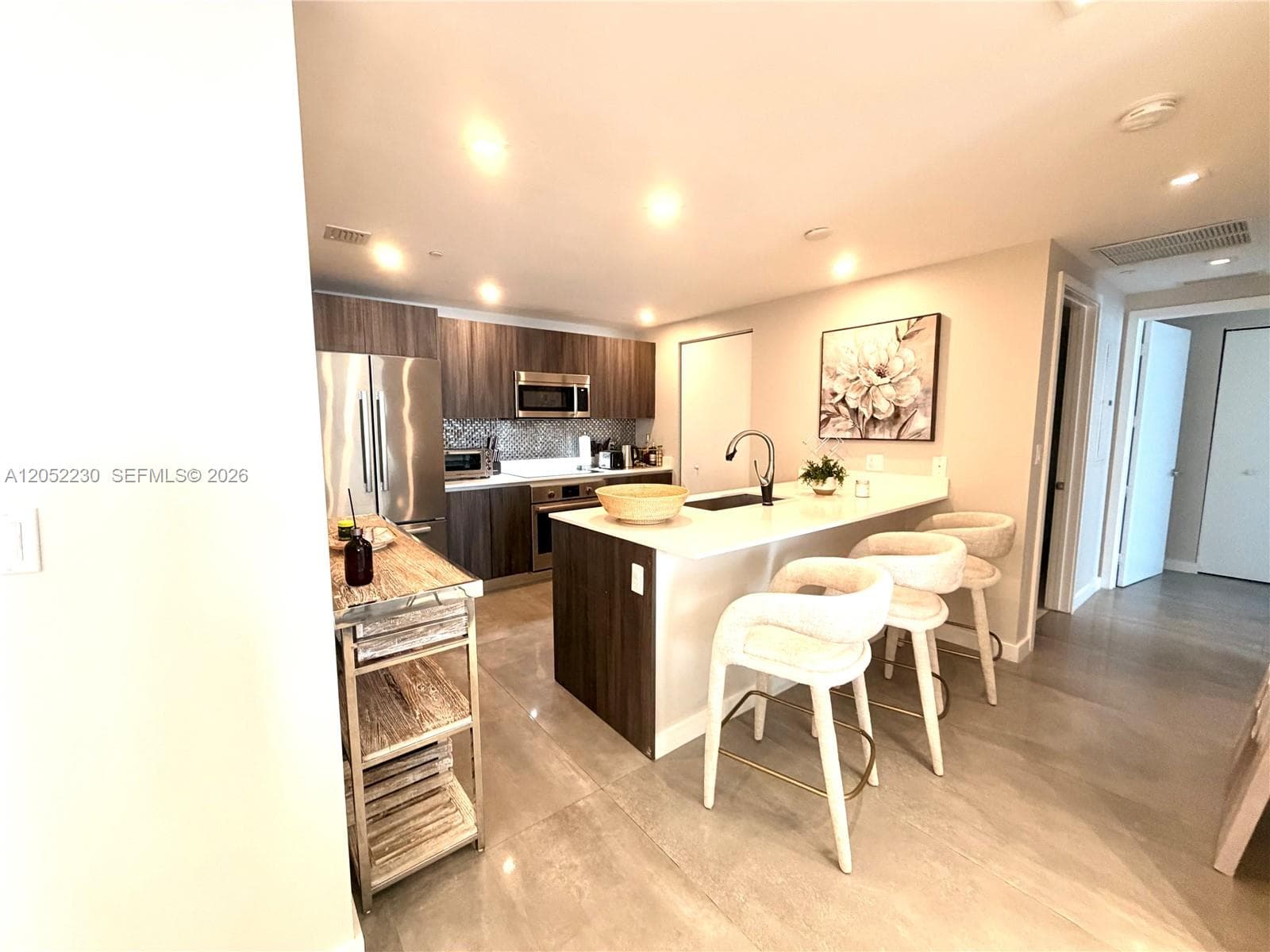 488 NE 18th St 3210 photo 8