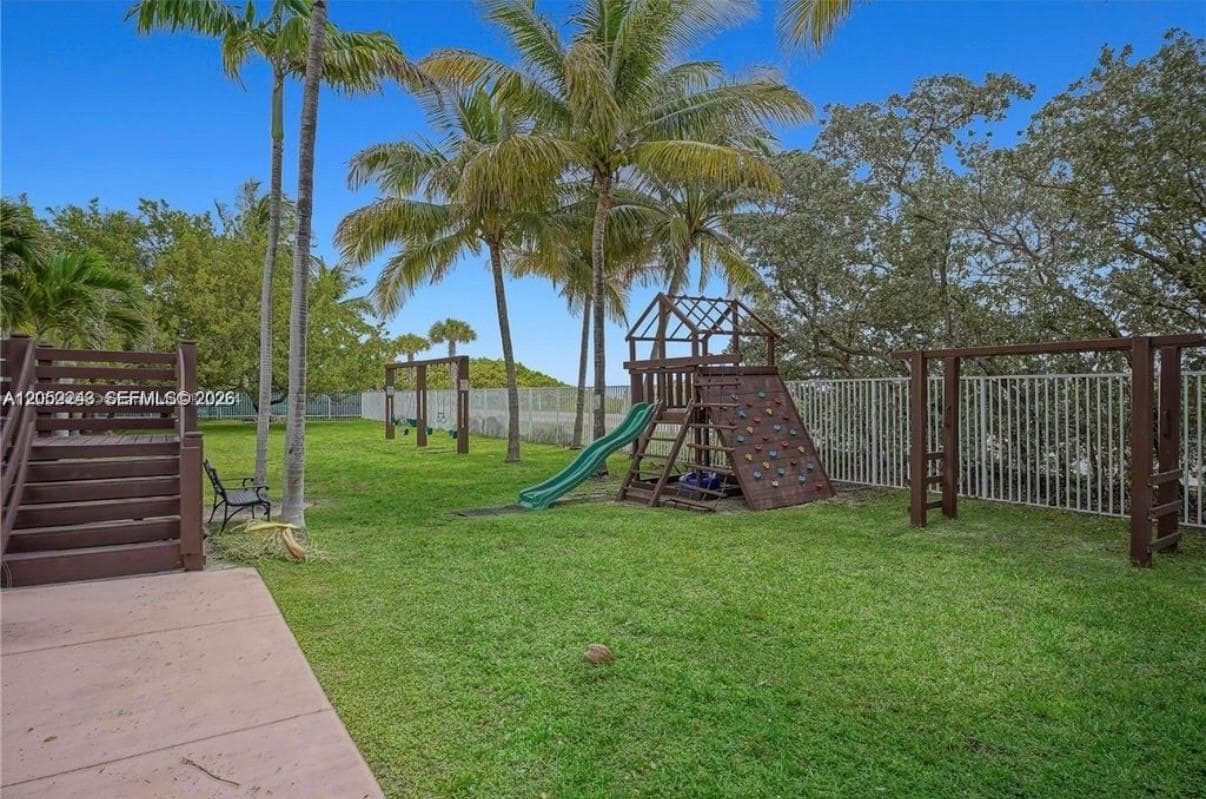 4747 Collins Ave 708 photo 6