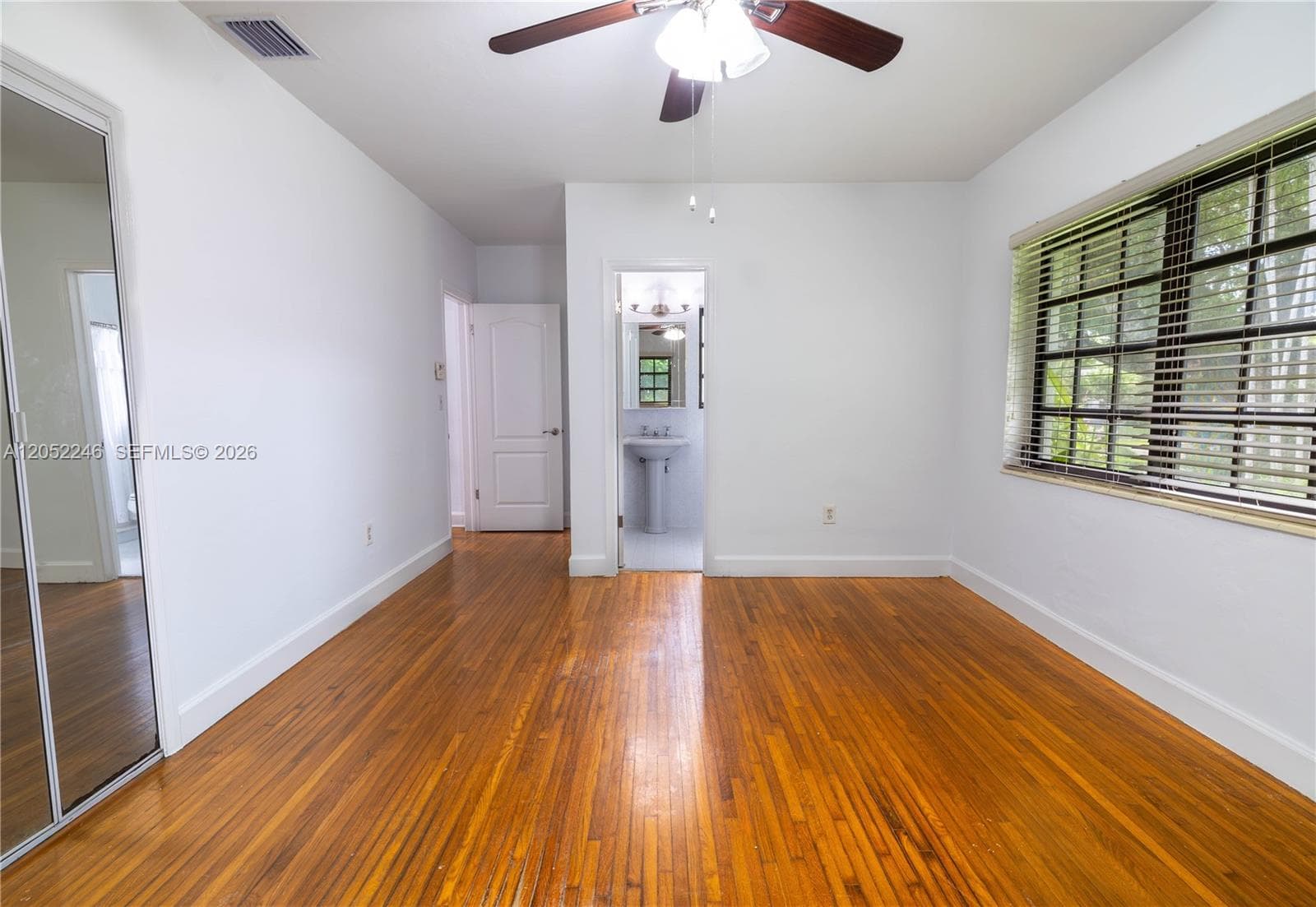 740 Jeronimo Dr photo 12