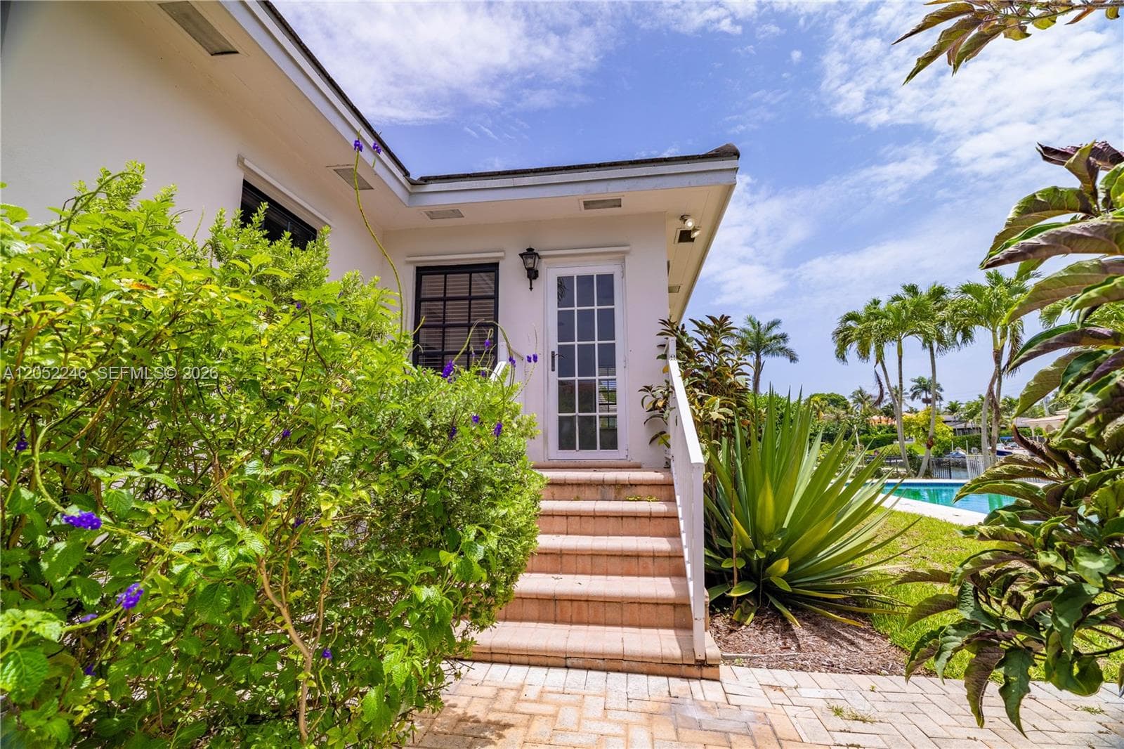 740 Jeronimo Dr photo 20