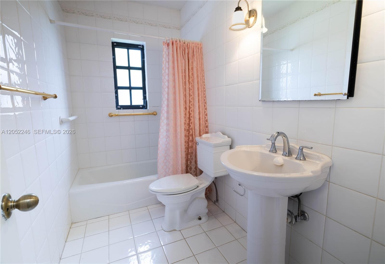 740 Jeronimo Dr photo 10