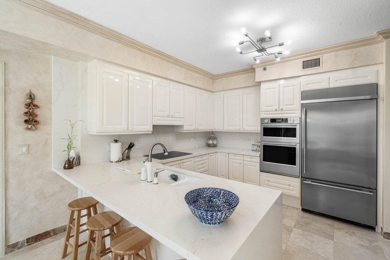 3720 S Ocean Boulevard 406 photo 19