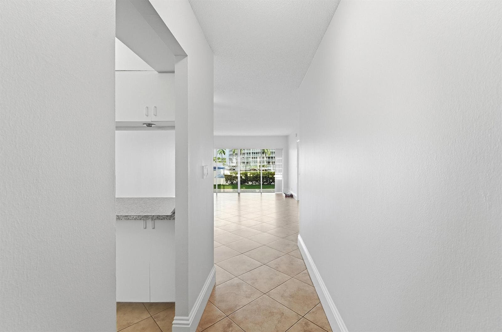 1427 E Hillsboro Boulevard 123 photo 7