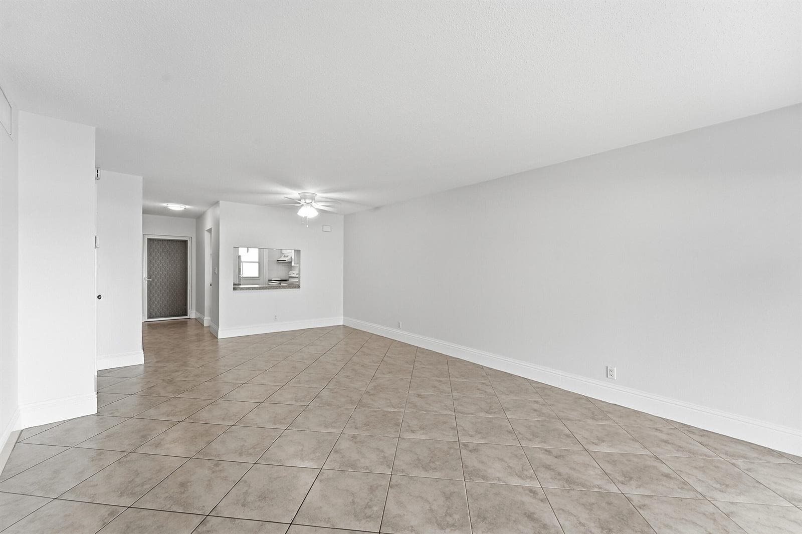 1427 E Hillsboro Boulevard 123 photo 10