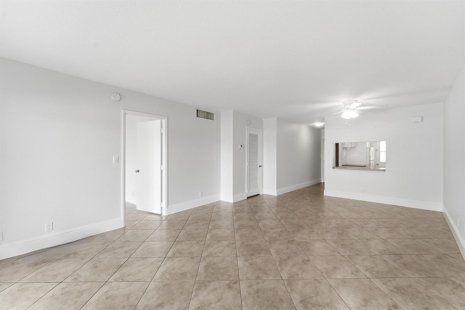 1427 E Hillsboro Boulevard 123 photo 14