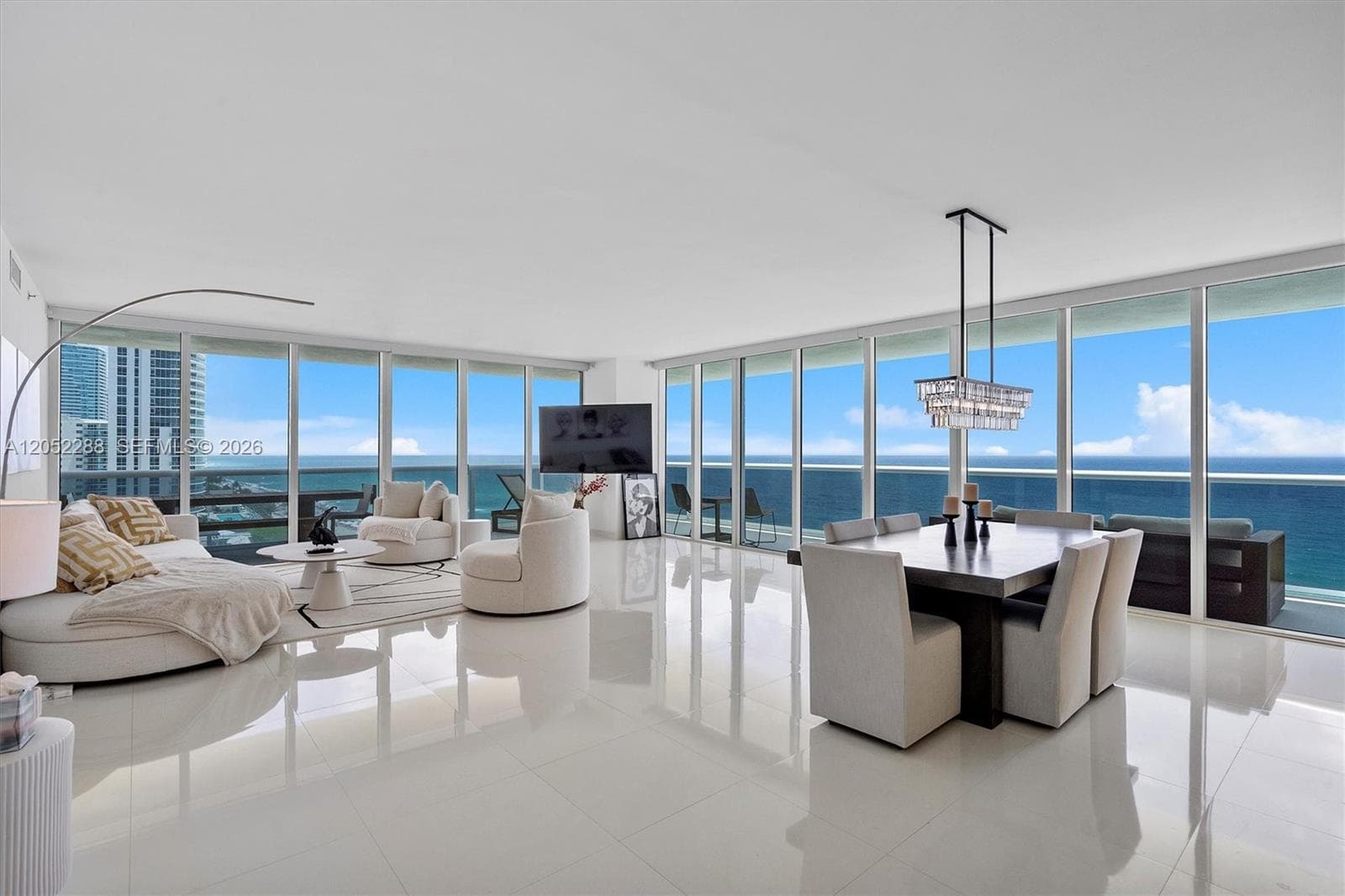 1830 S Ocean Dr 1101 photo 1