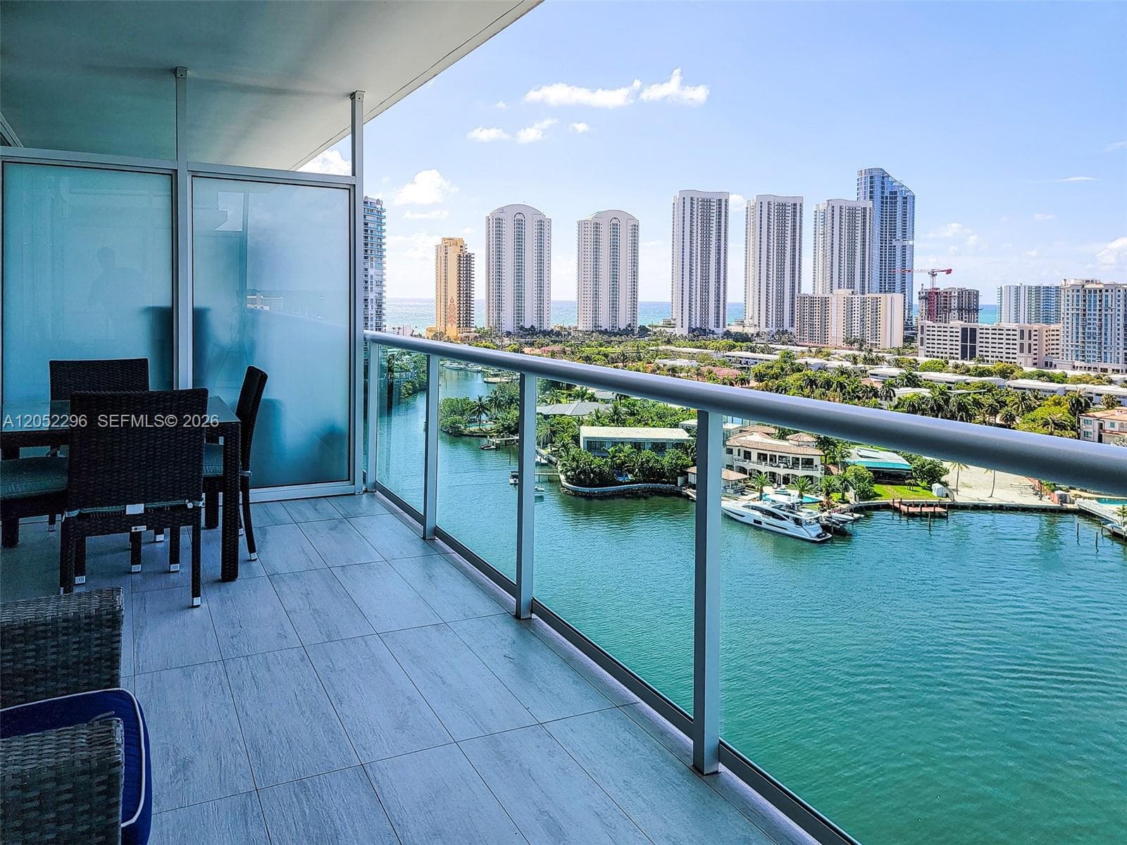 400 Sunny Isles Blvd 1604 photo 2