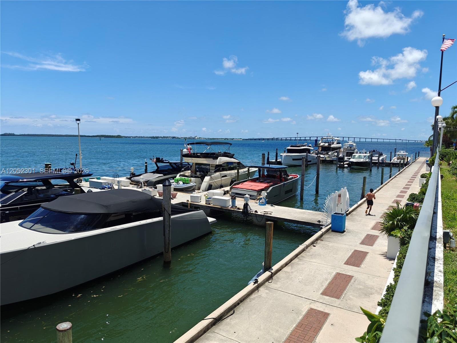801 Brickell Bay Dr 1265 photo 16