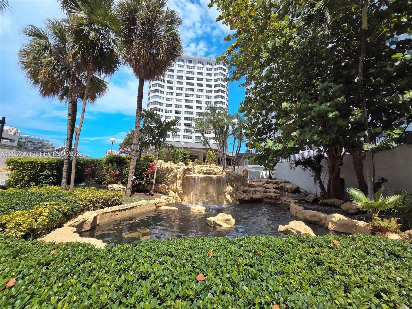 801 Brickell Bay Dr 1265 photo 24