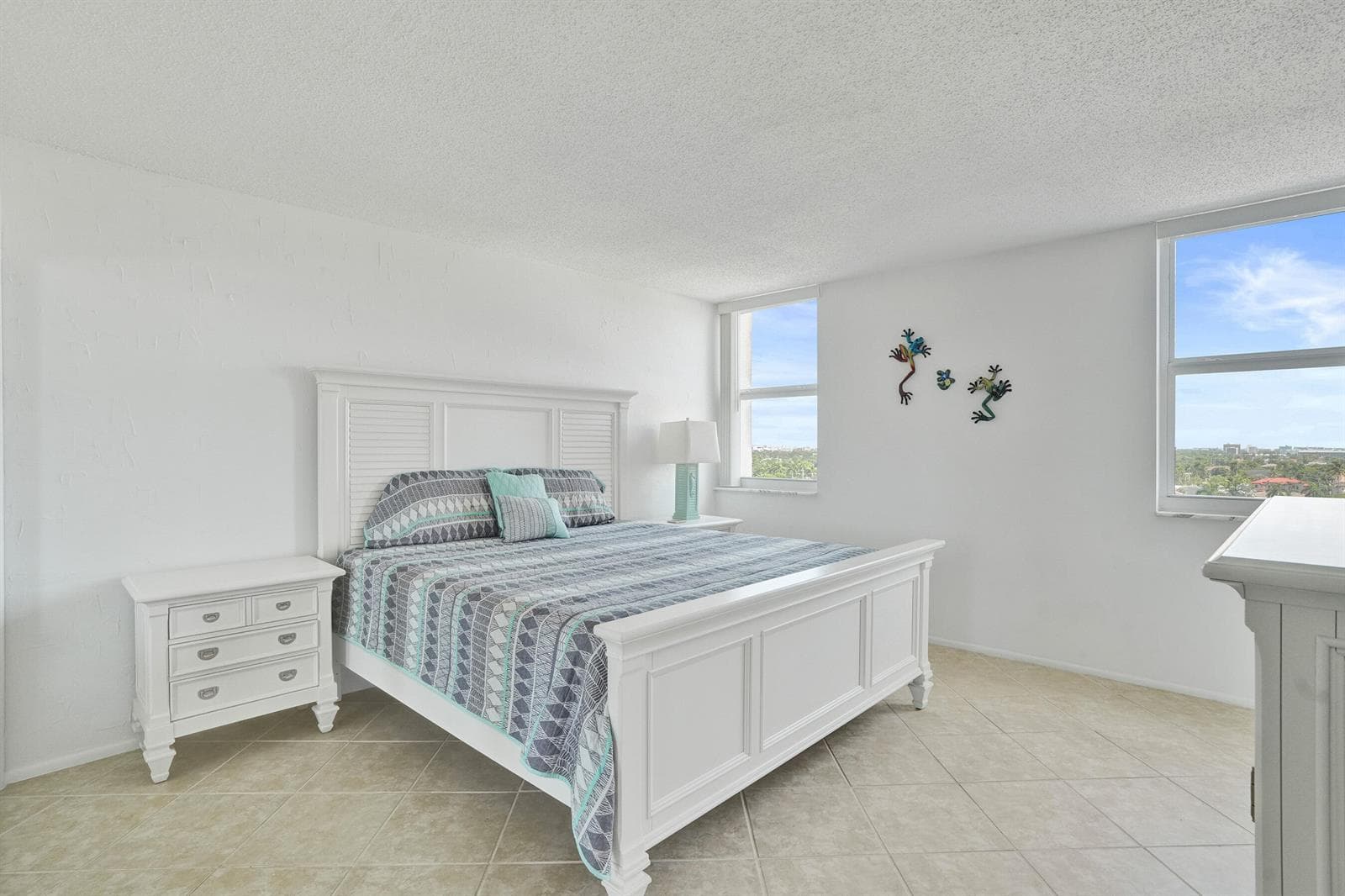 2881 NE 33rd Court 10b photo 15