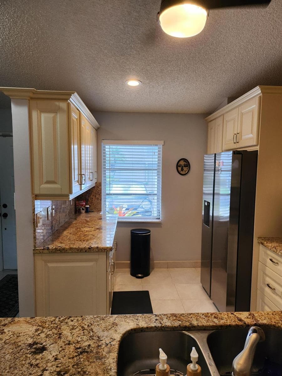 8951 Sunnywood Place B photo 9