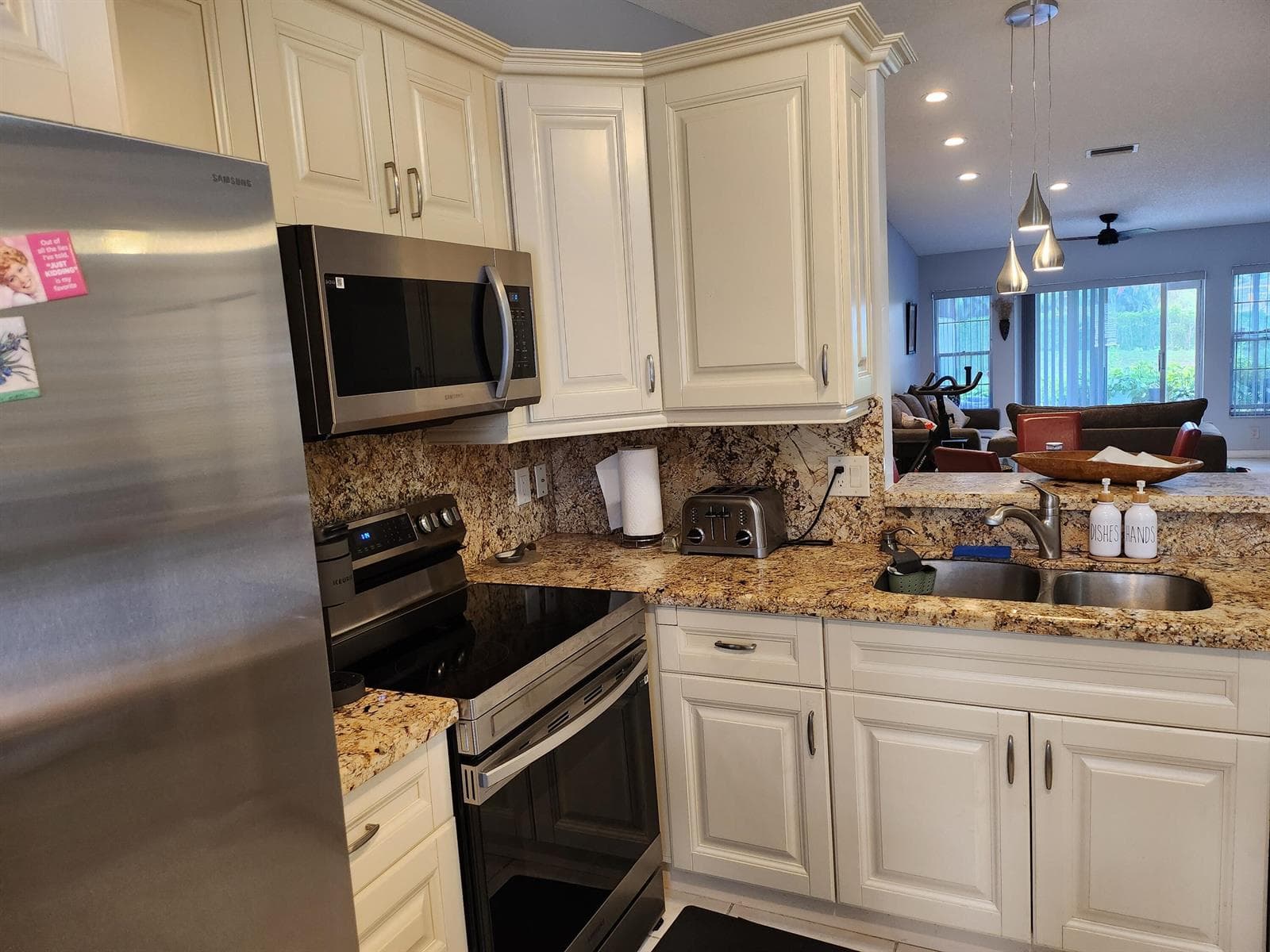 8951 Sunnywood Place B photo 4