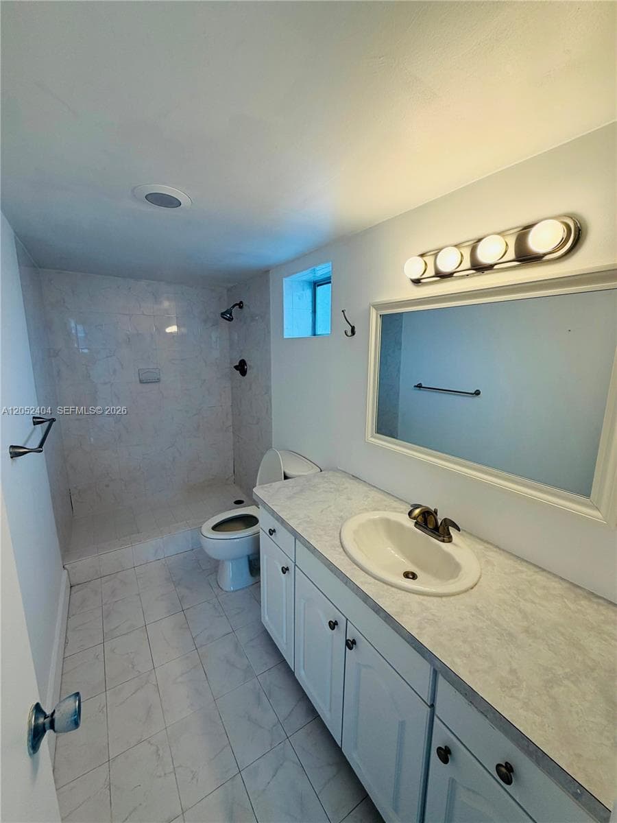 3550 NE 169 St. Apt.F.112 photo 9