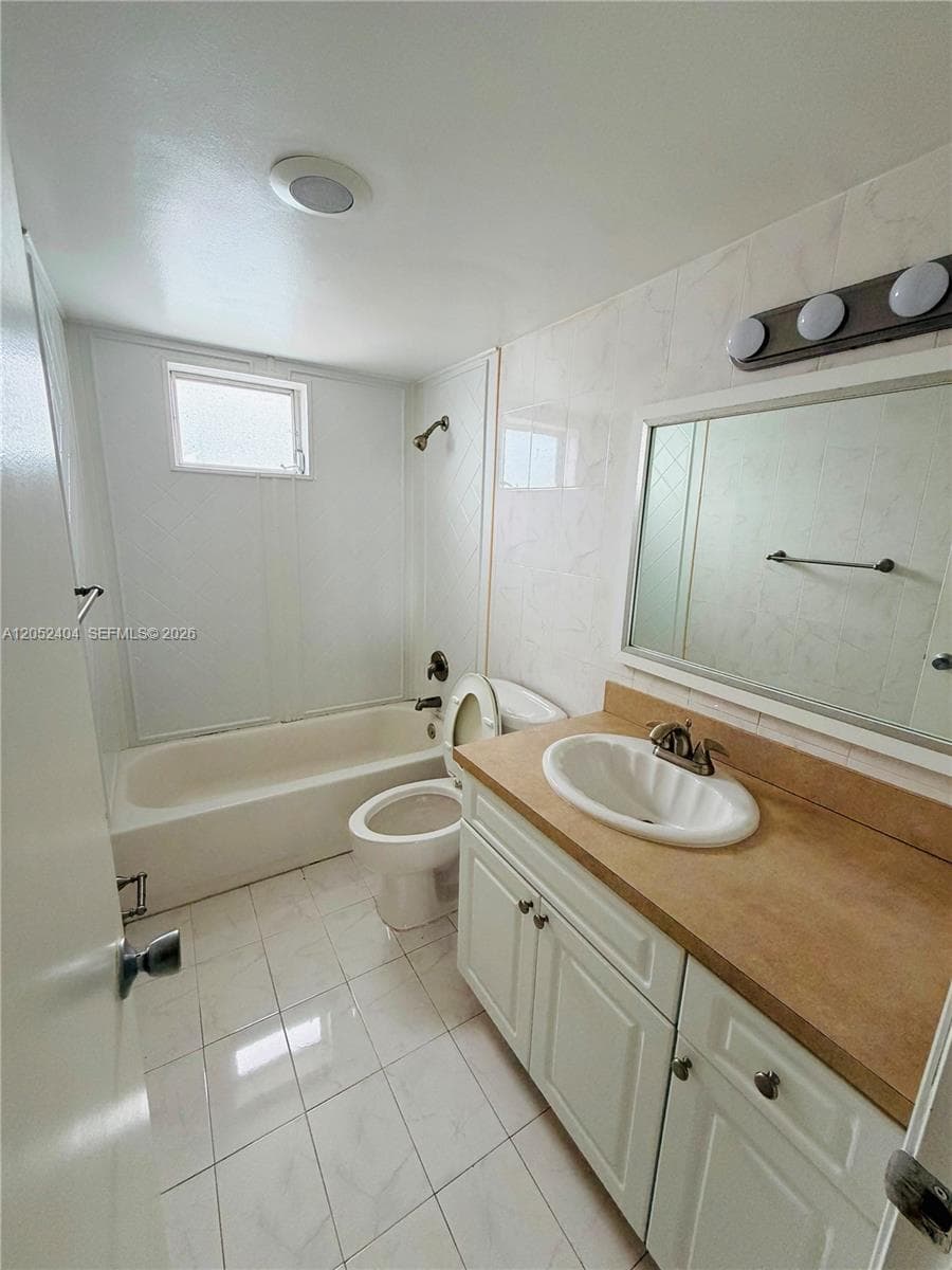 3550 NE 169 St. Apt.F.112 photo 15