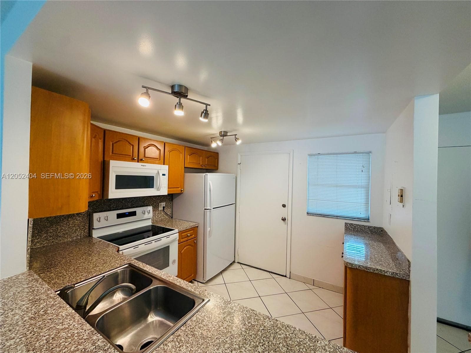 3550 NE 169 St. Apt.F.112 photo 8