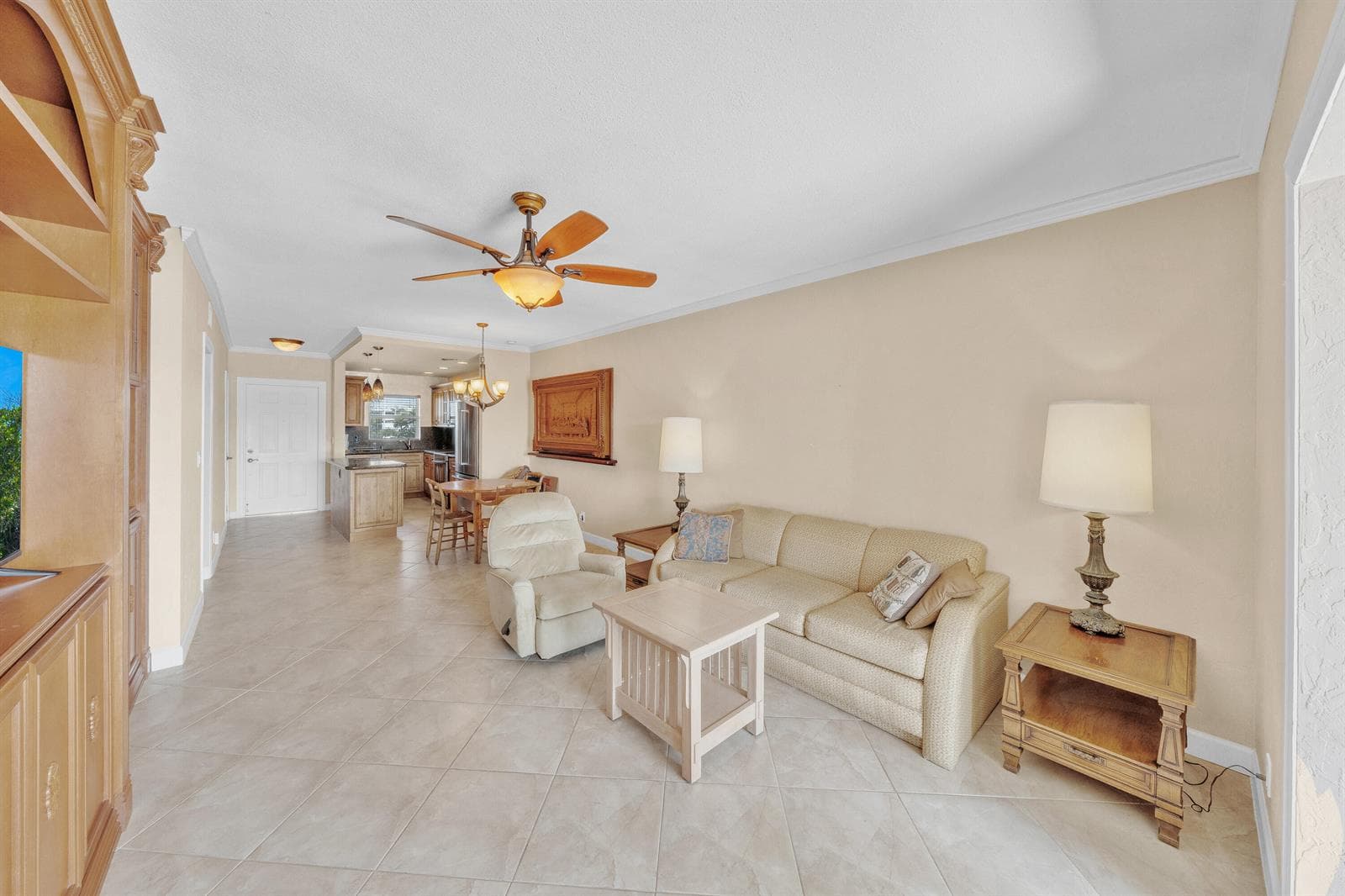 711 NE Harbour Terrace 409 photo 14