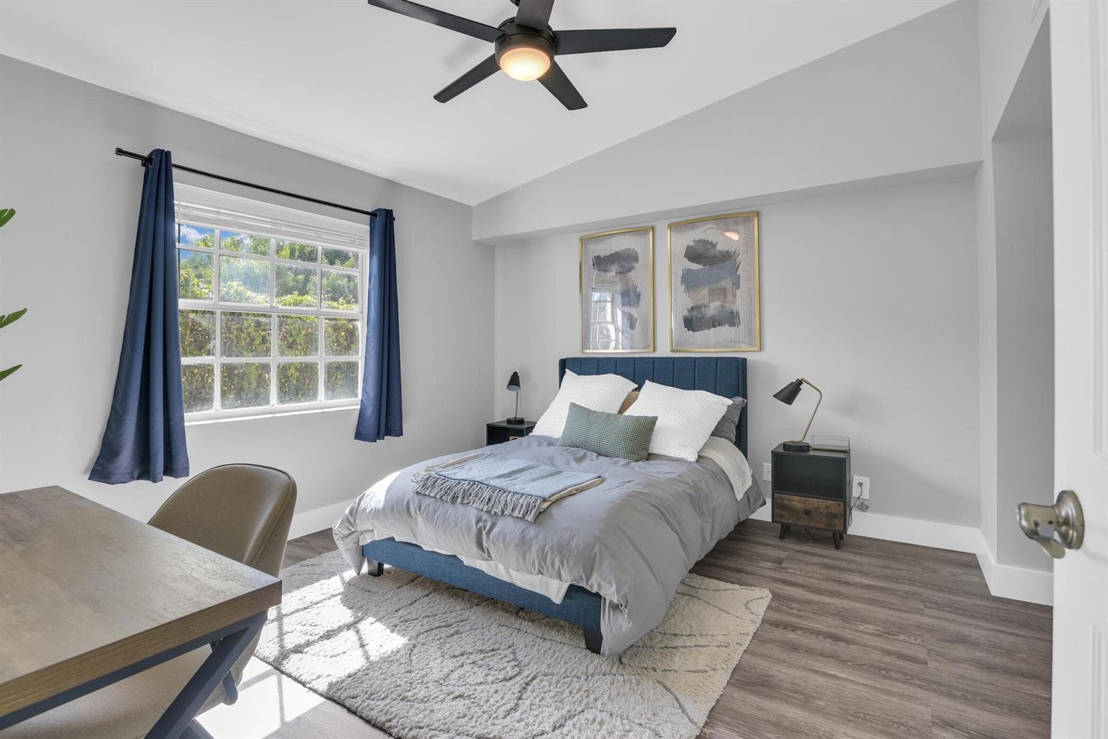 1030 Lake Shore Drive photo 10