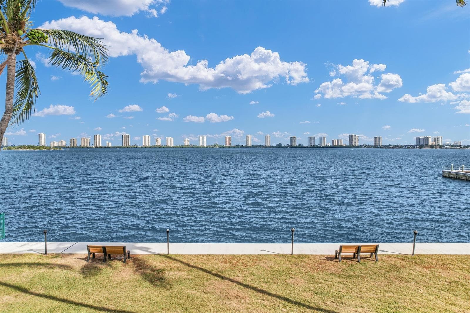 1030 Lake Shore Drive photo 18