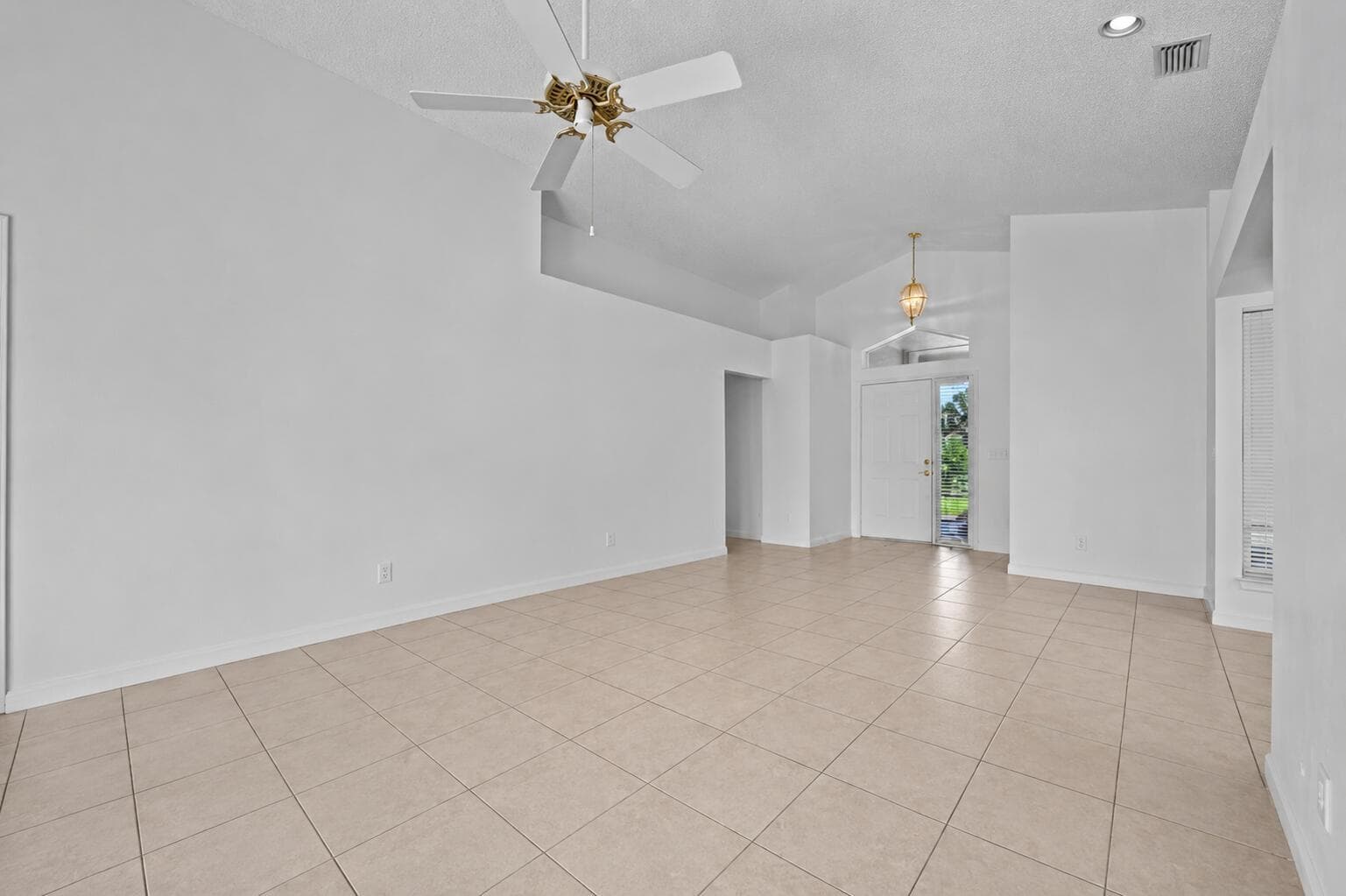 6397 Garrett Street photo 5