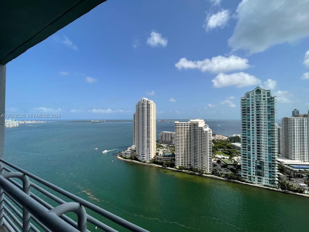 335 S Biscayne Blvd 3507 photo 18