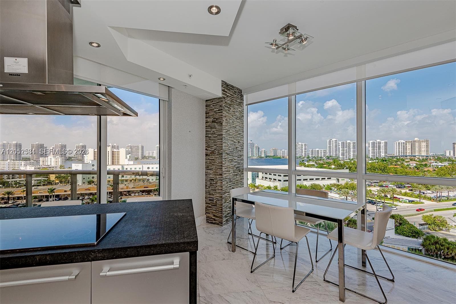 18201 Collins Ave 1101 photo 2