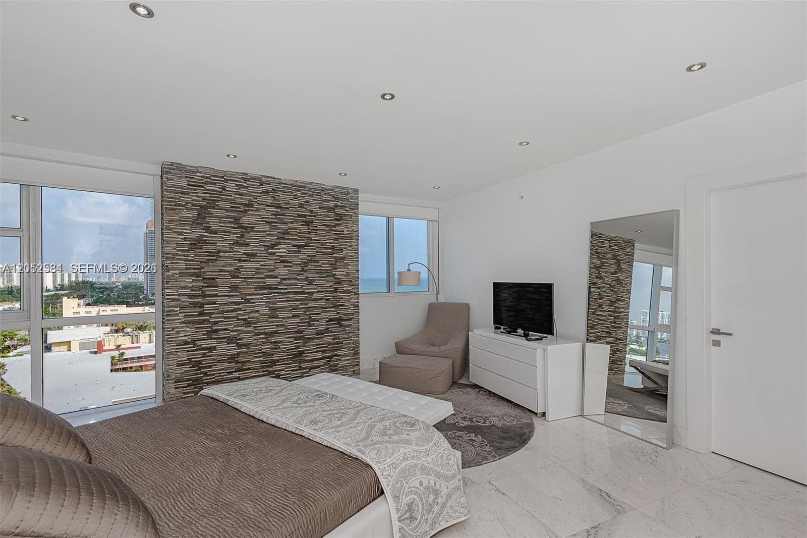 18201 Collins Ave 1101 photo 1