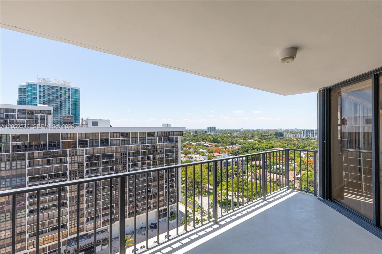 1901 Brickell Ave B1903 photo 13