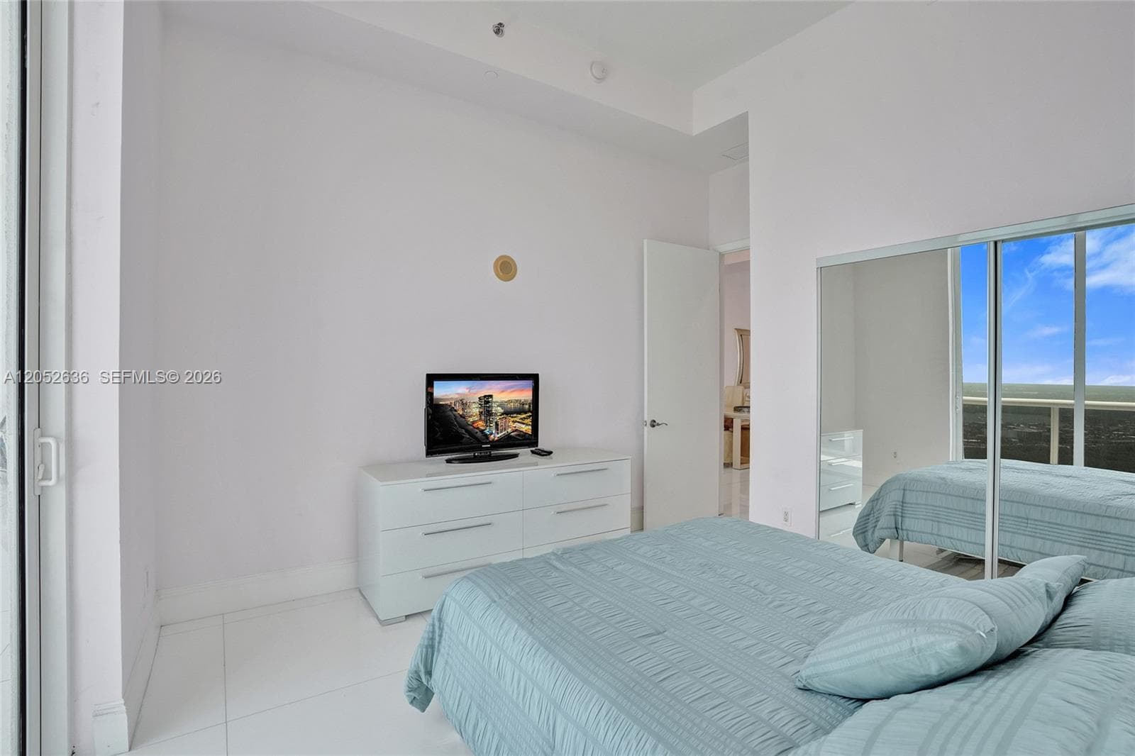 16001 Collins Ave 4305 photo 25