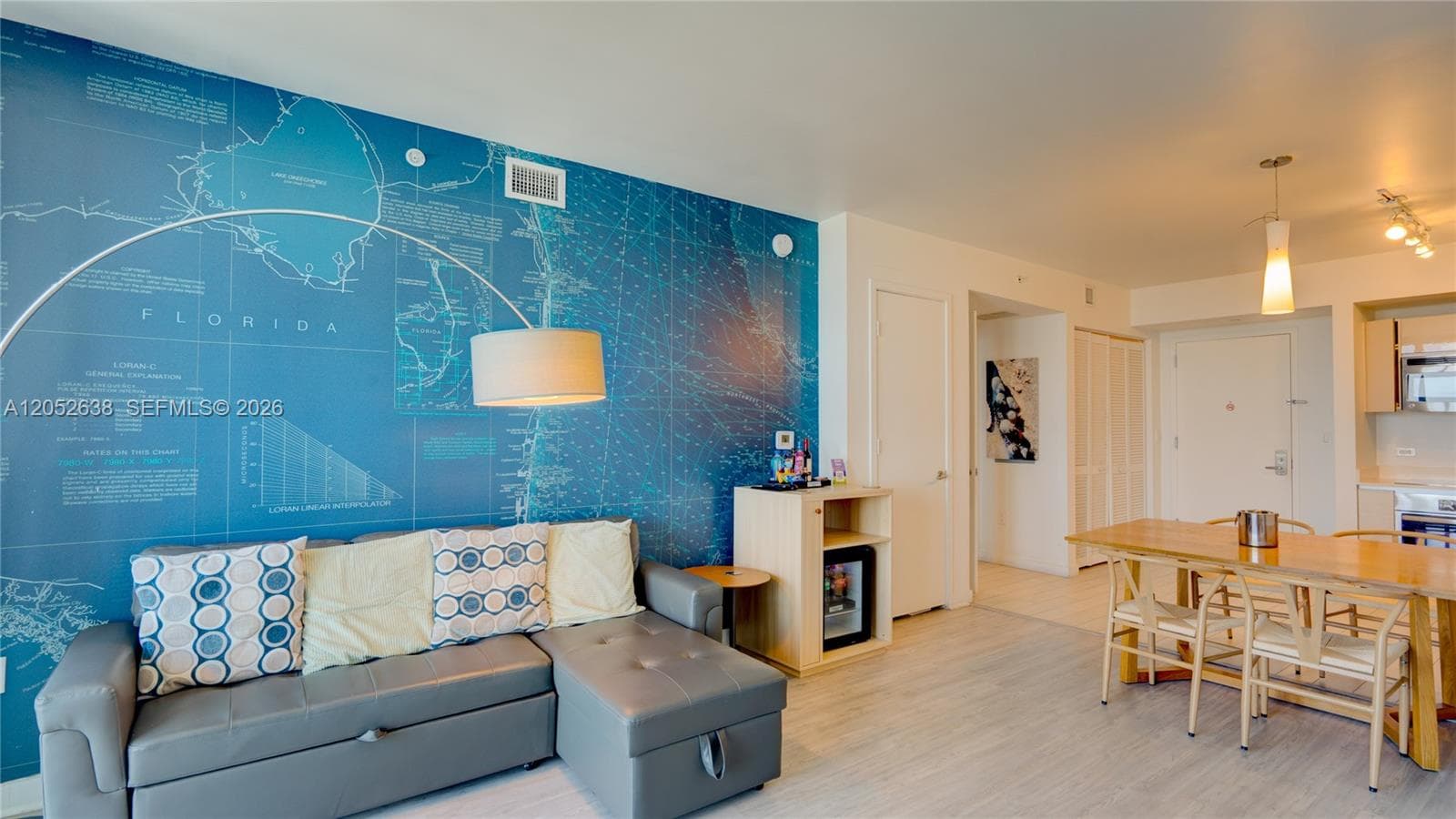 2602 E Hallandale Beach Blvd R2404 photo 2