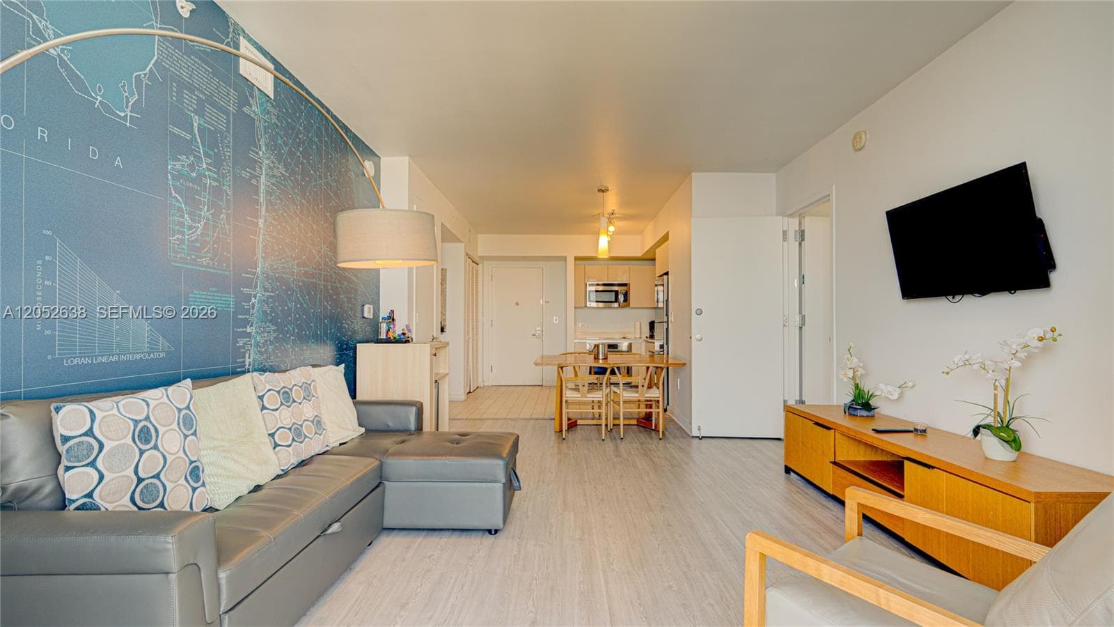 2602 E Hallandale Beach Blvd R2404 photo 3