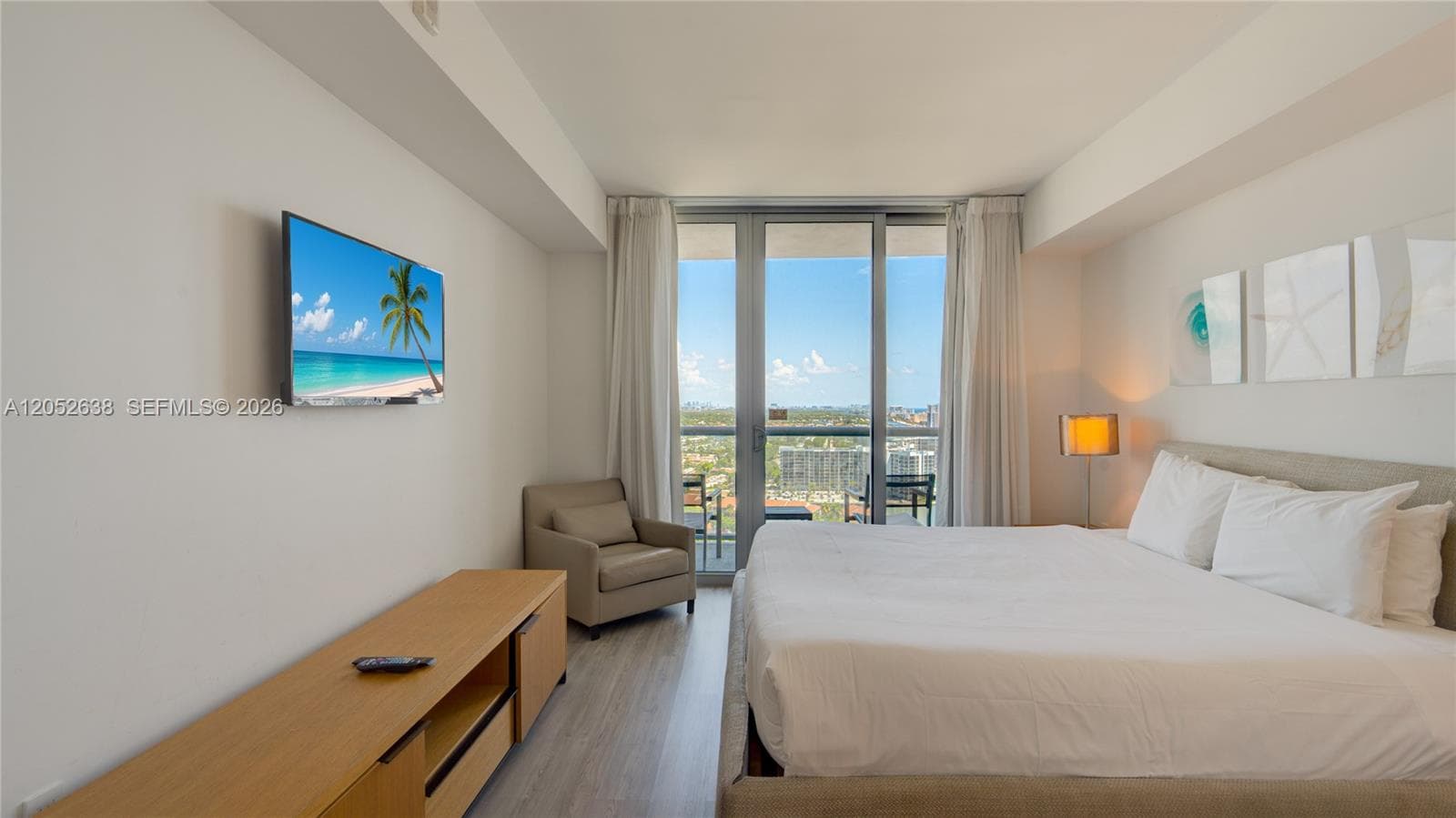 2602 E Hallandale Beach Blvd R2404 photo 11