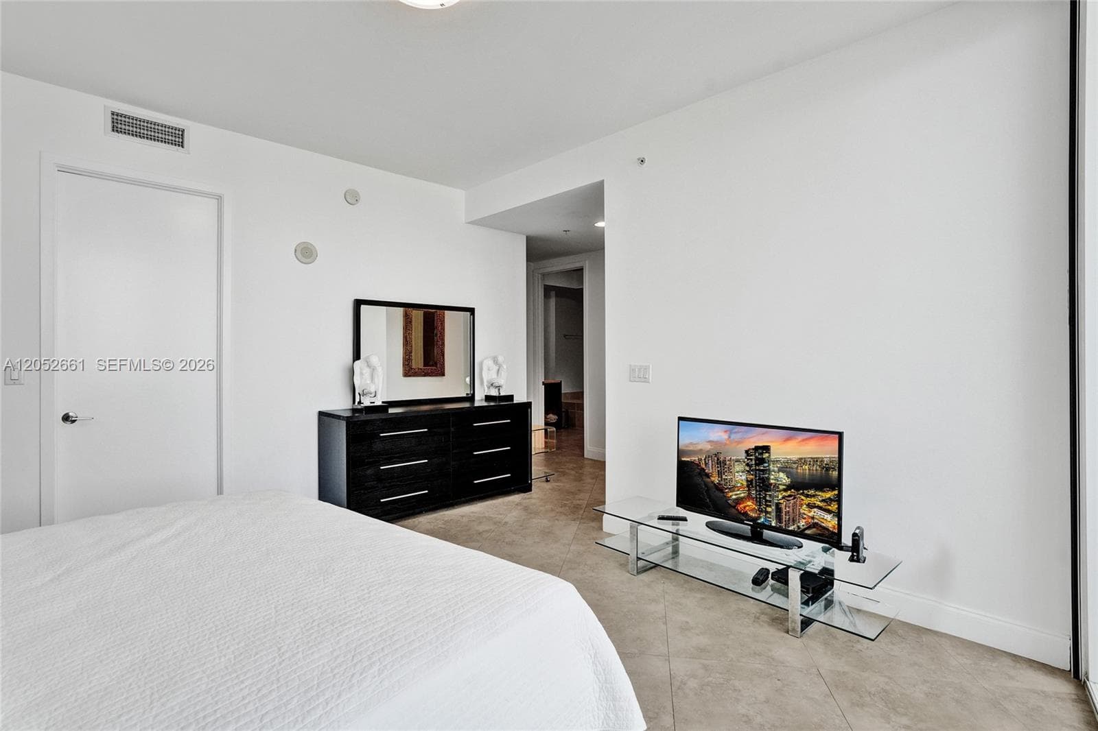18201 Collins Ave 4705 photo 24
