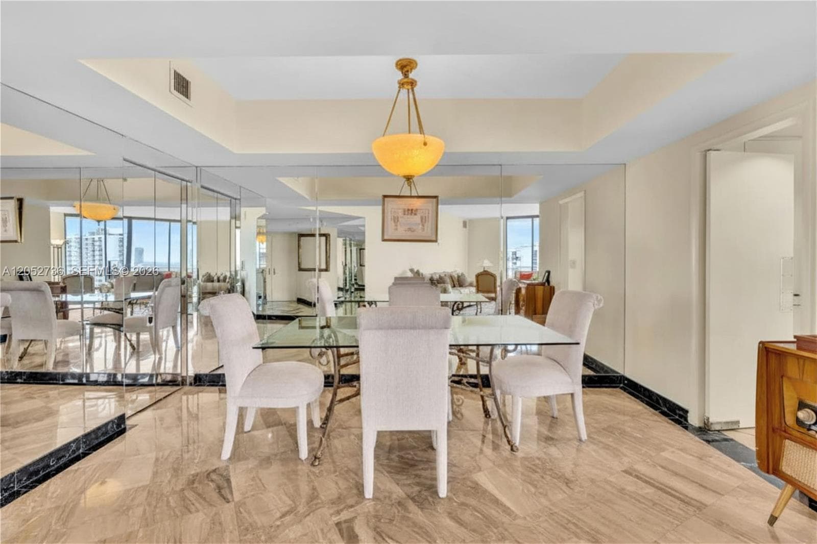 20281 E Country Club Dr 1907 photo 11