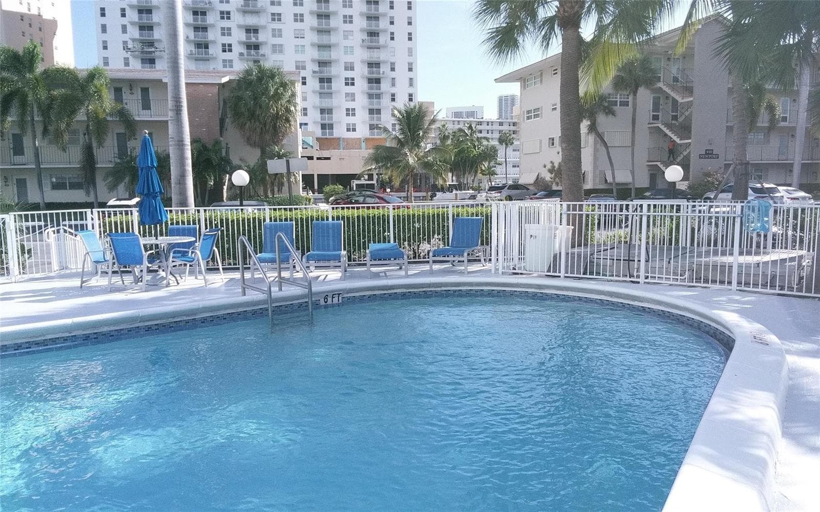 460 Paradise Isle Boulevard 301 photo 22