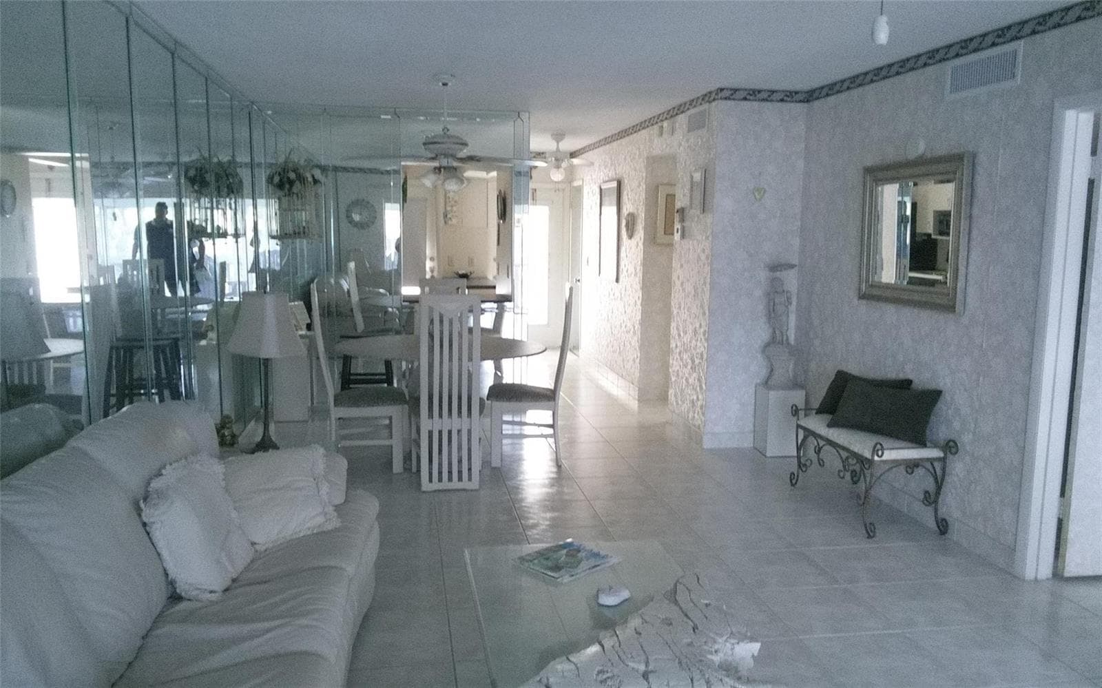 460 Paradise Isle Boulevard 301 photo 5