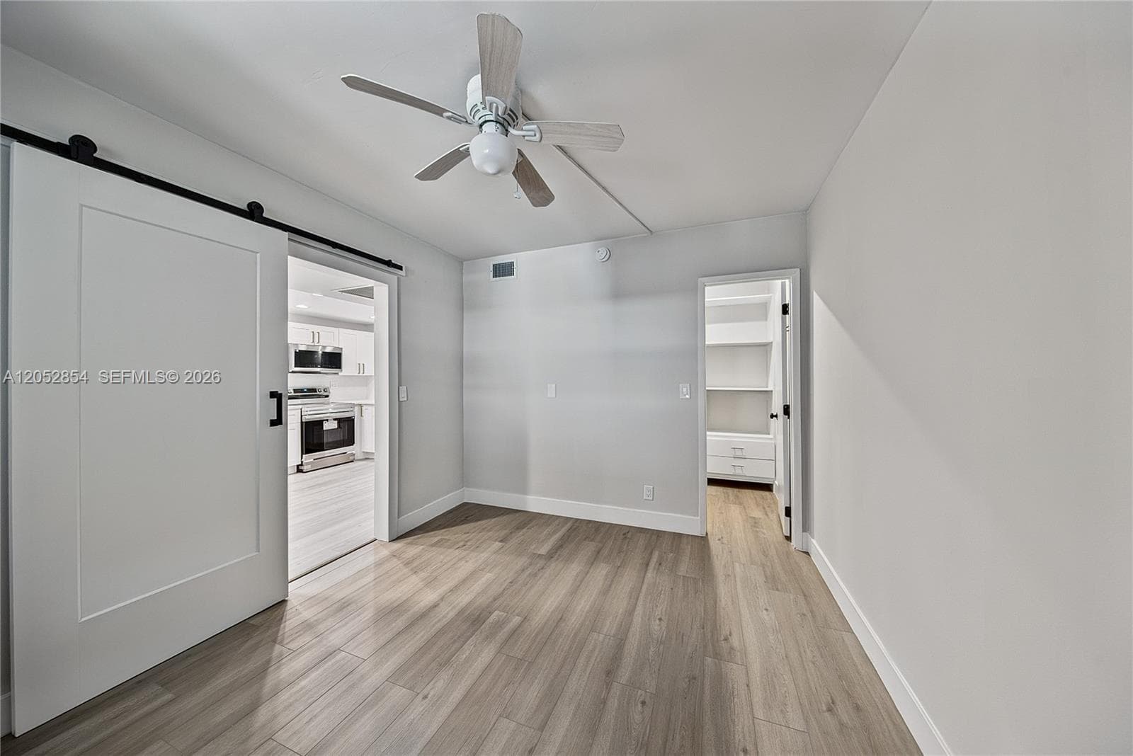 155 Isle Of Venice Dr 602 photo 23