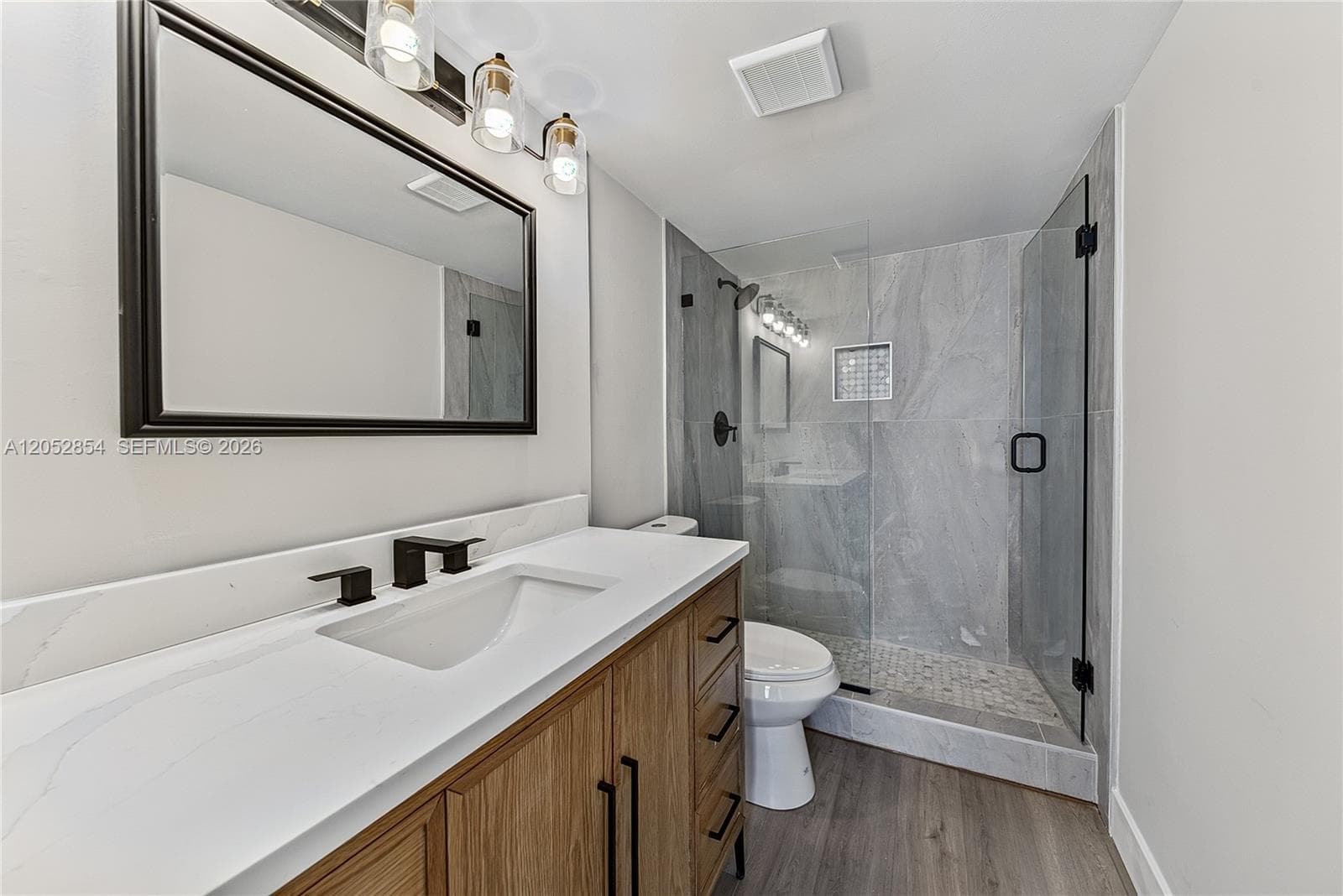 155 Isle Of Venice Dr 602 photo 24