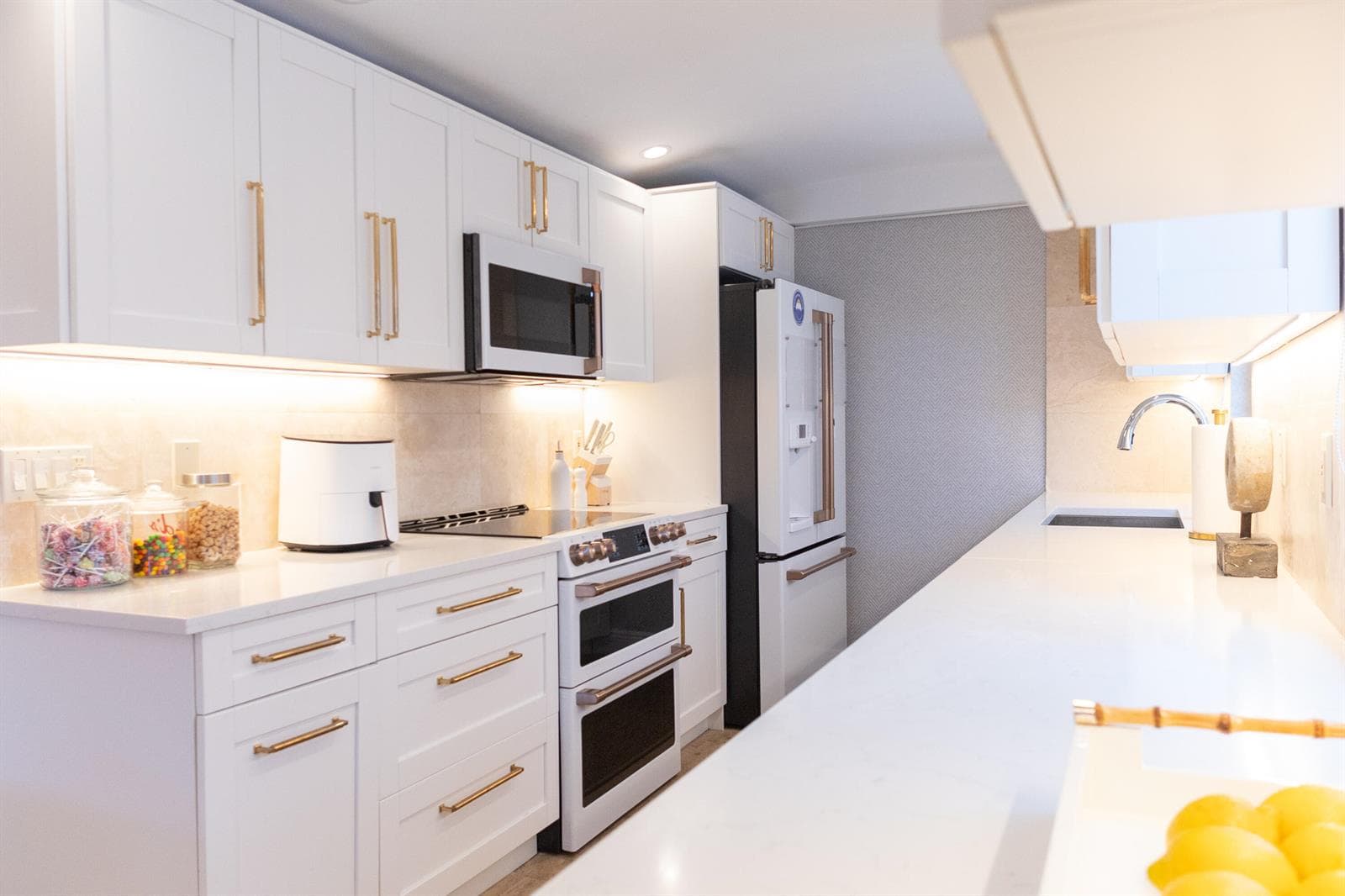 3590 S Ocean Boulevard 101 photo 13