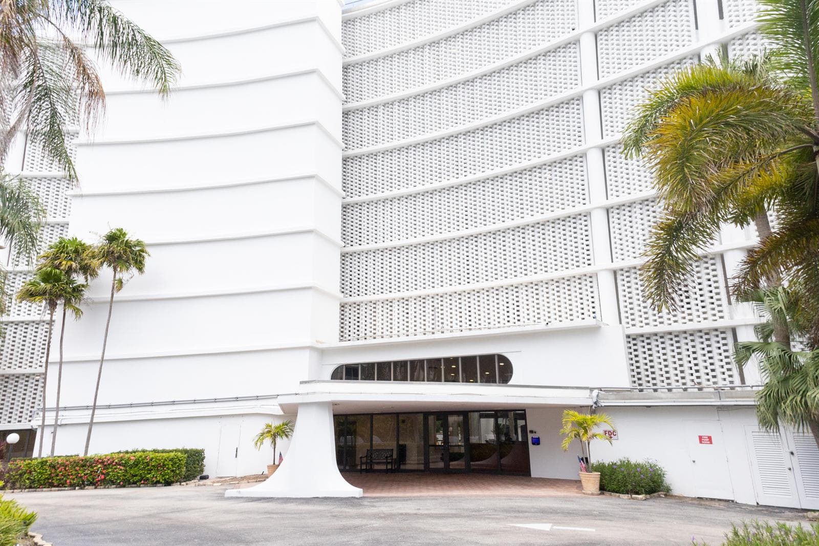 3590 S Ocean Boulevard 101 photo 3
