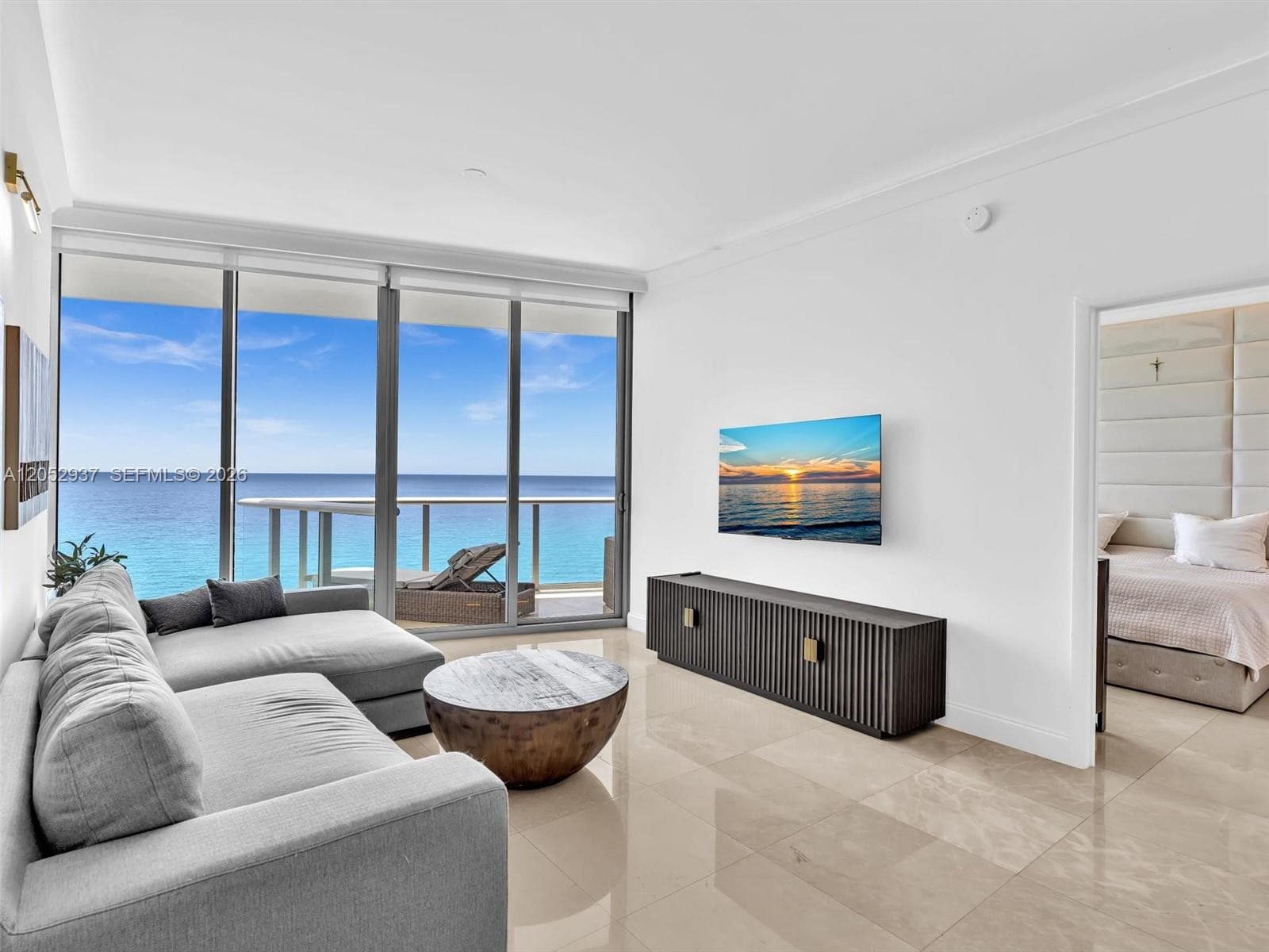 17001 Collins Ave 2106 photo 1