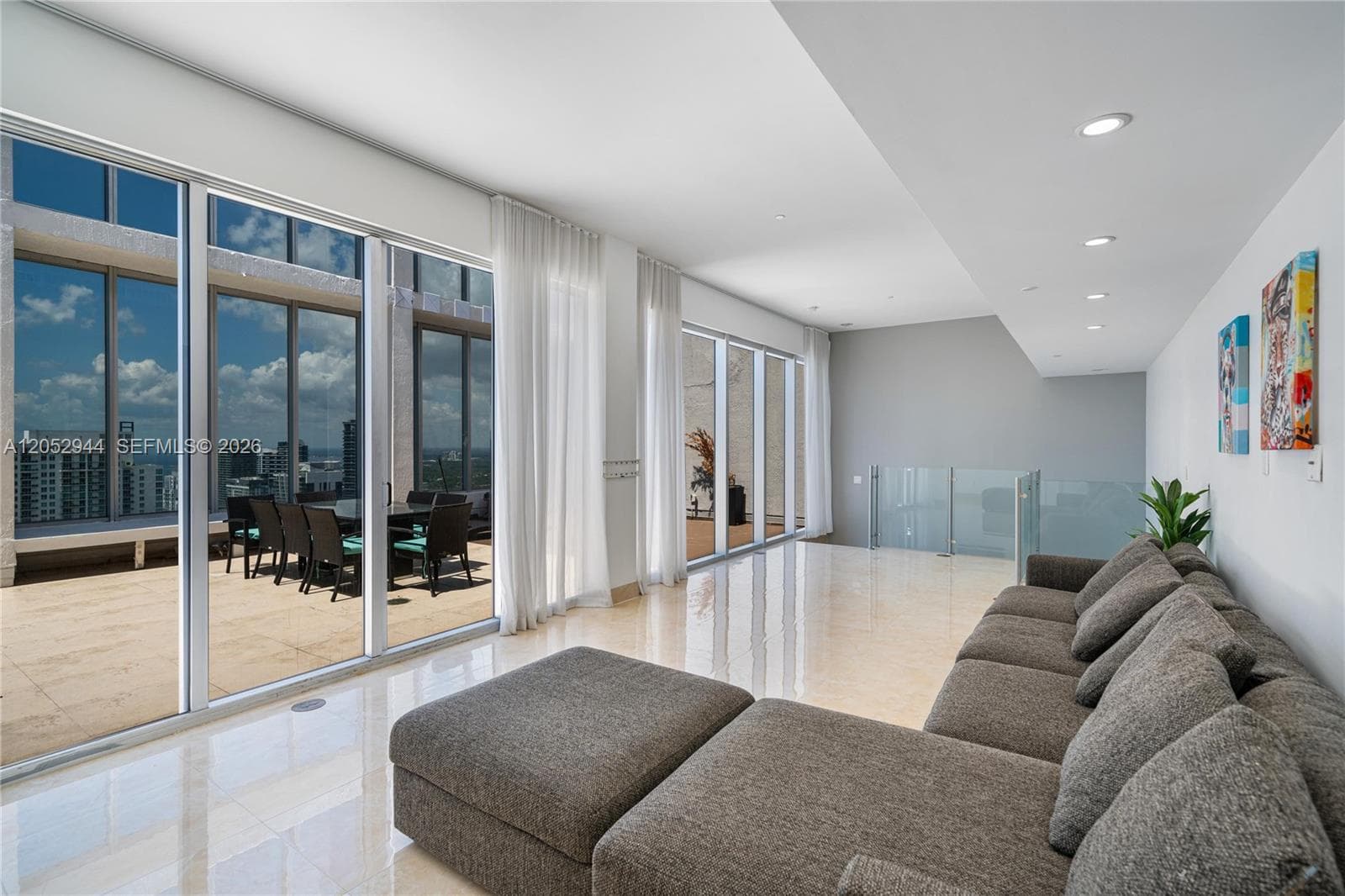 495 Brickell 5705 photo 3