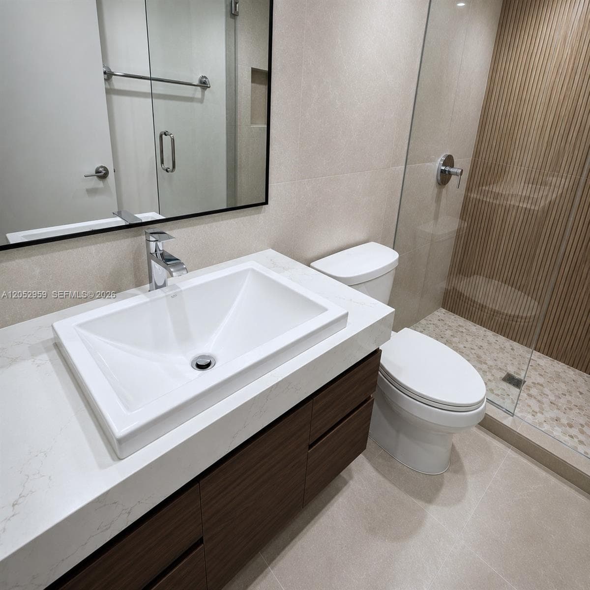17050 N Bay Rd 1102 photo 13