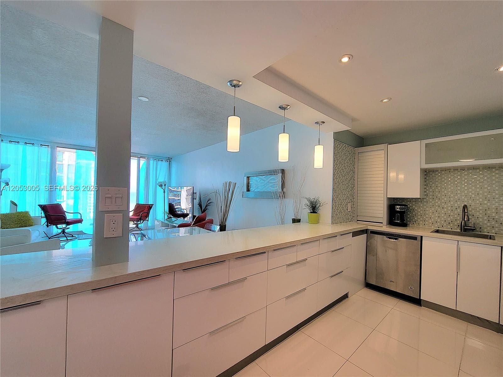 3505 S Ocean Dr 1011 photo 7