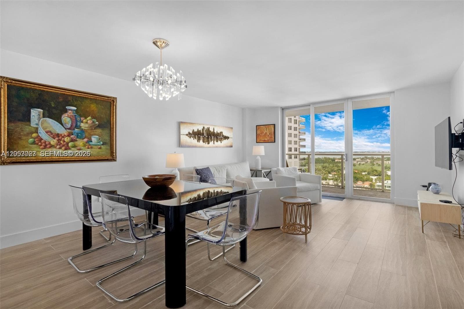 5701 Collins Ave 1707 photo 3