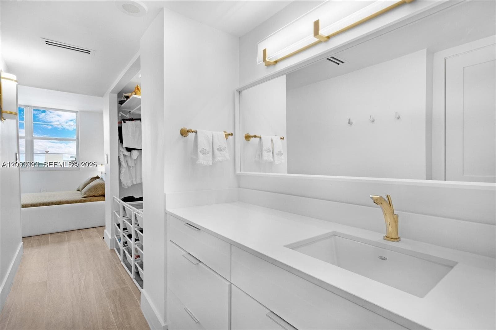 5701 Collins Ave 1707 photo 15