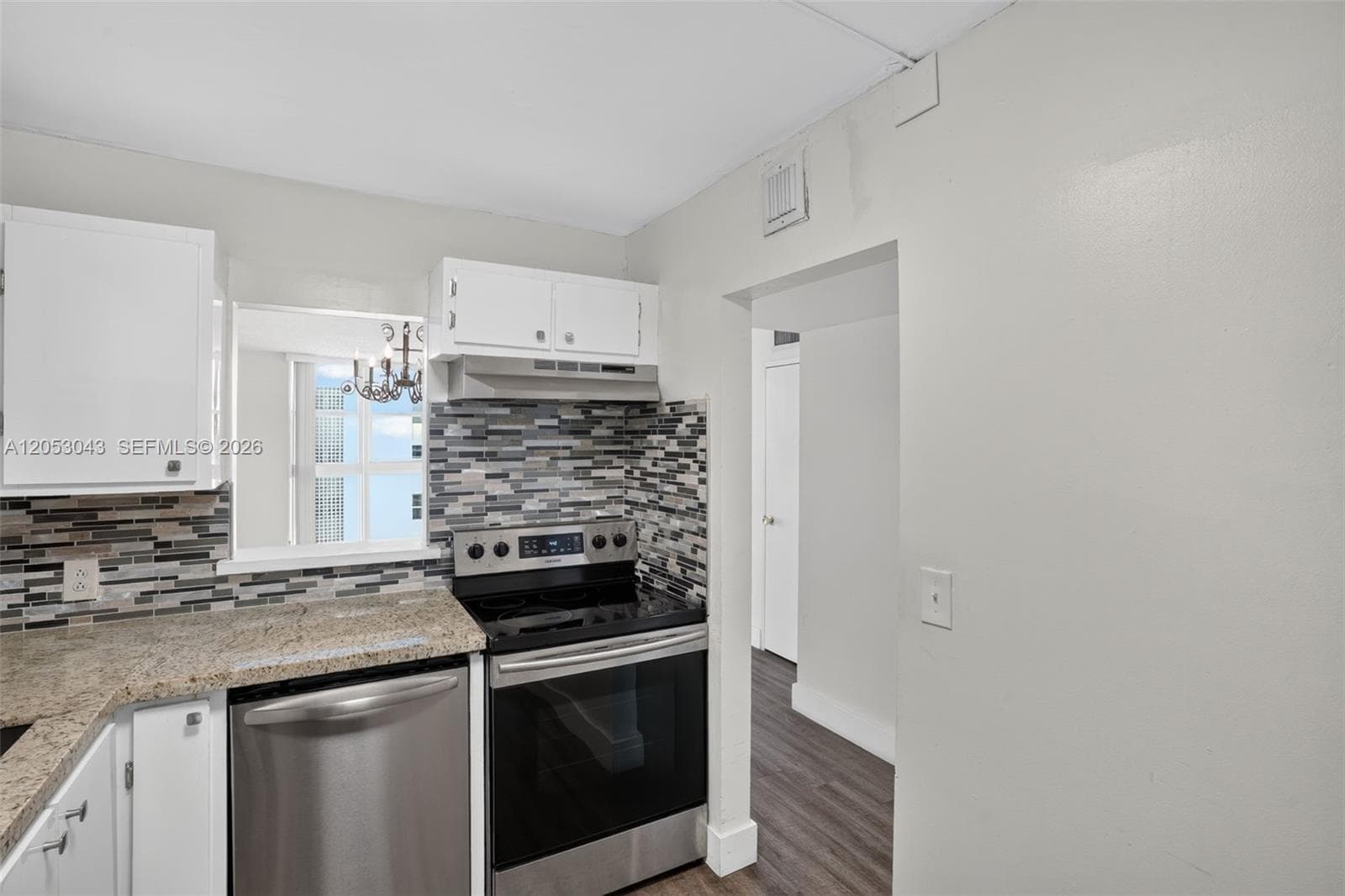1228 West Ave 1405 photo 9