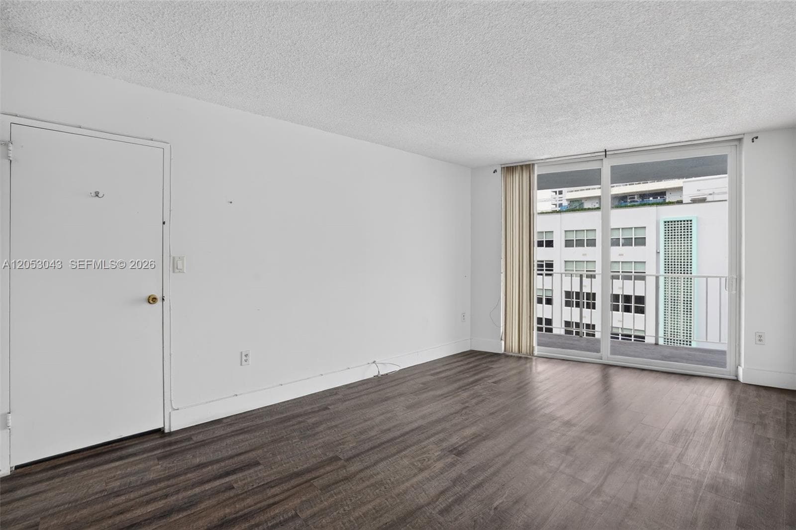 1228 West Ave 1405 photo 19
