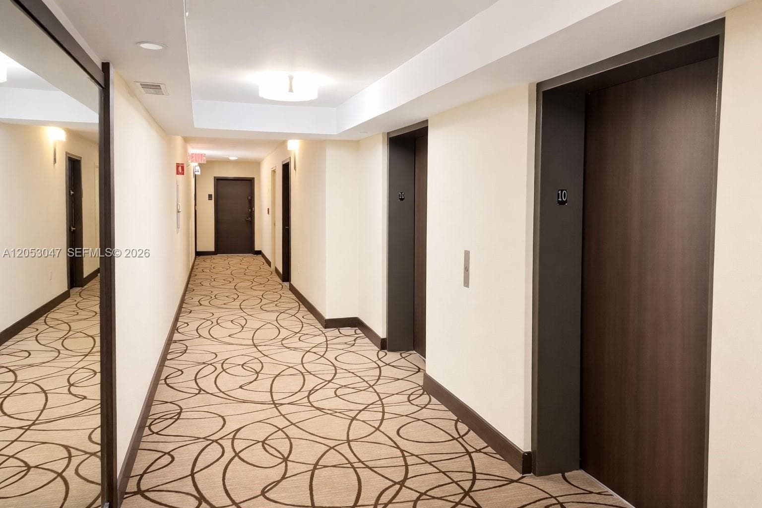 20505 E Country Club Dr 1033 photo 4